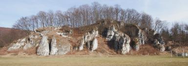 Piłka- Piłka-